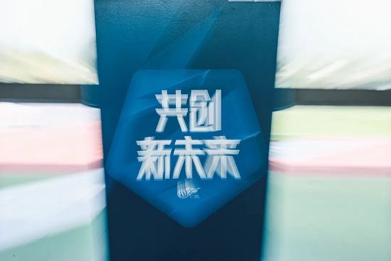 艹的