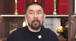 久久精品亚洲